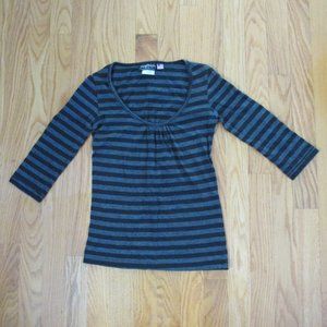 REALITEE WOMEN'S SIZE S SCOOP NECK TOP BLACK GRAY STRIPE LONG SLEEVE GOTH SHIRT